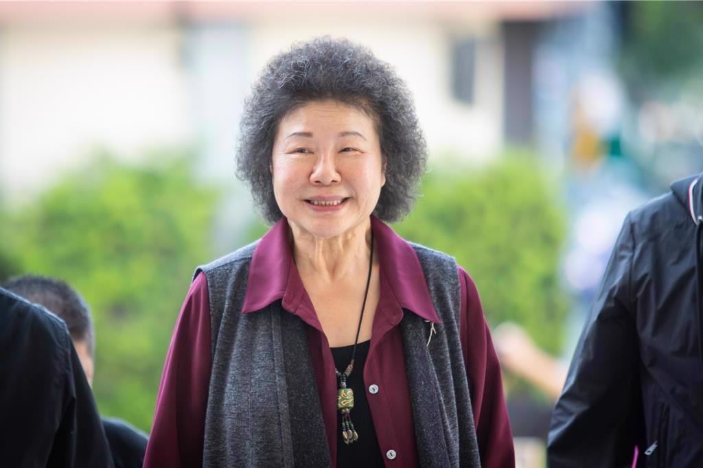 陈菊请辞，谢长廷子弟兵呛“生病还占这么久的缺”：真的够了台“监察院长”陈菊20