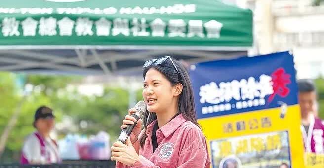 民进党台北市议员林亮君，此女文文静静，也非常漂亮，跟戴玮珊一样，经常上赵少康的《