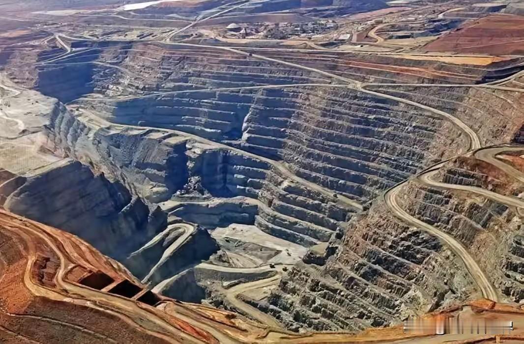 从2025年12月算起，中国对日本镝、铽、氧化钇等关键重稀土的出口已经基