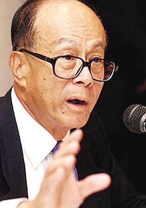 这两天李嘉诚心里应该不是滋味，全运会火炬在粤港澳大湾区传递，香港四大家族去了三家