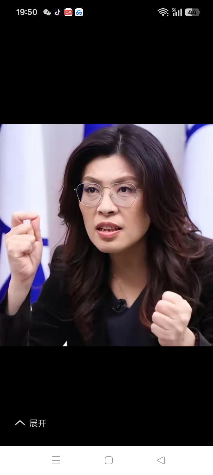 当初来大陆，晃晃悠悠还以为迎来了统一女神。最高规格的接待，冯德莱恩都望尘莫