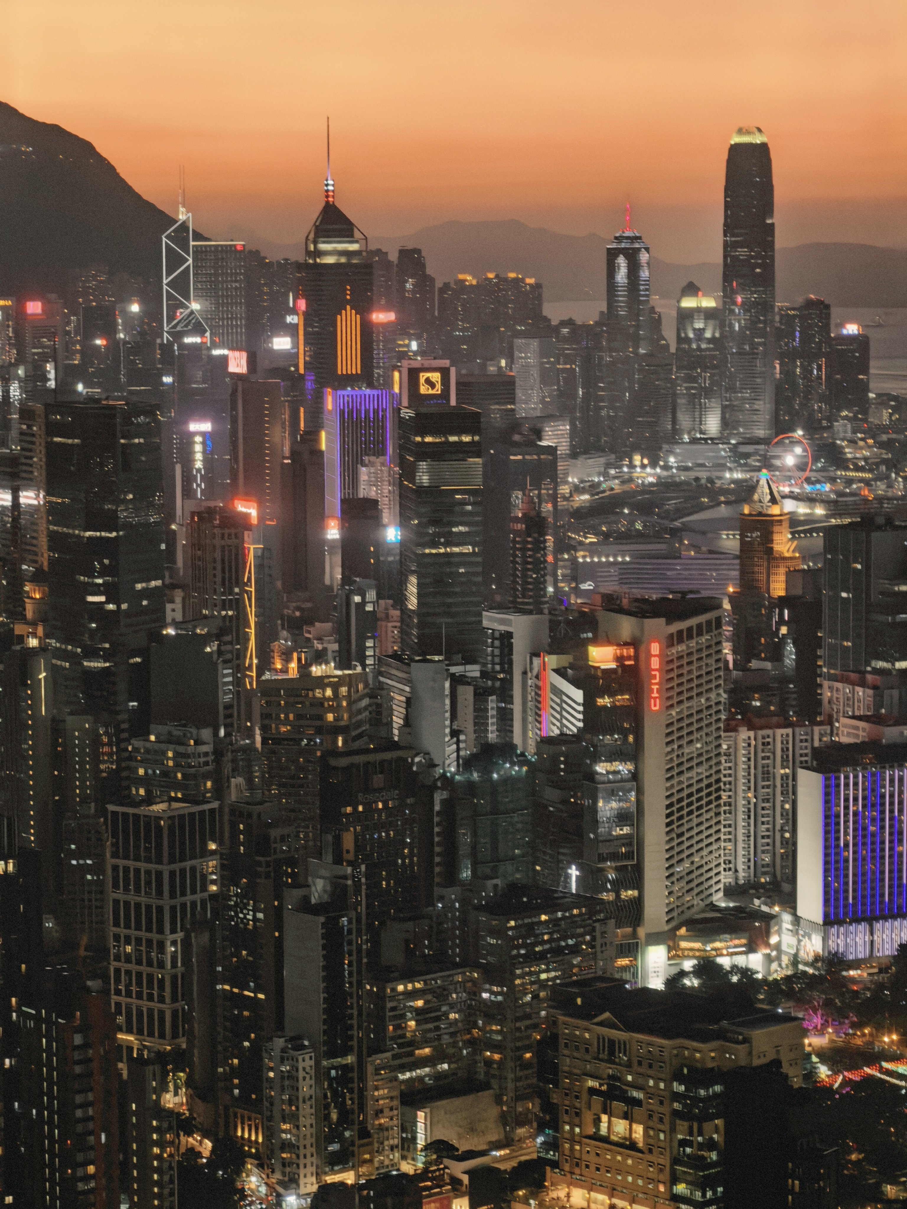 宝马山#香港夜景##维多利亚港#​