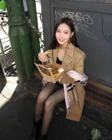 网友：小S真的生了一个林志玲出来