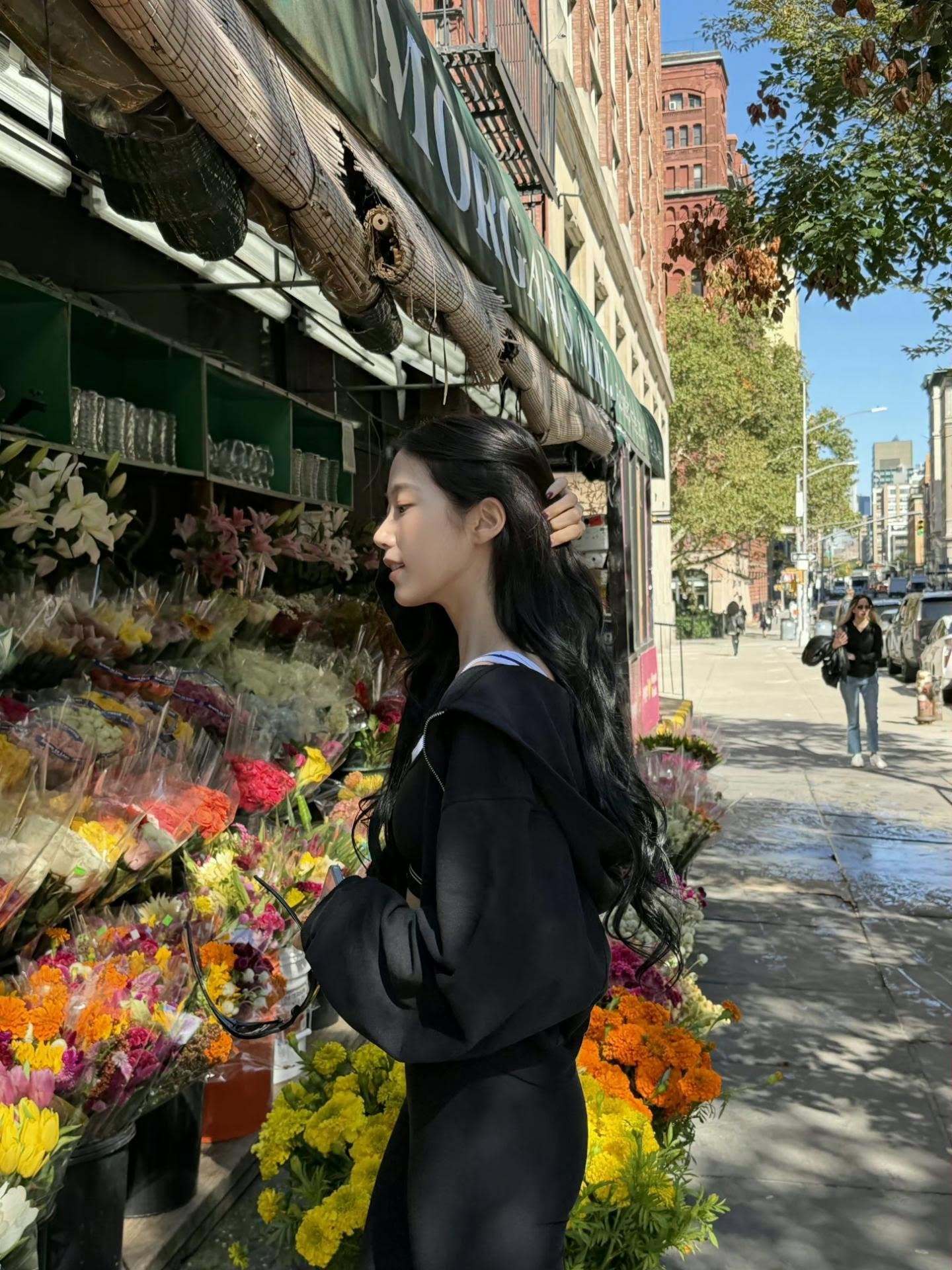 中村一叶INS更新🖤🤍