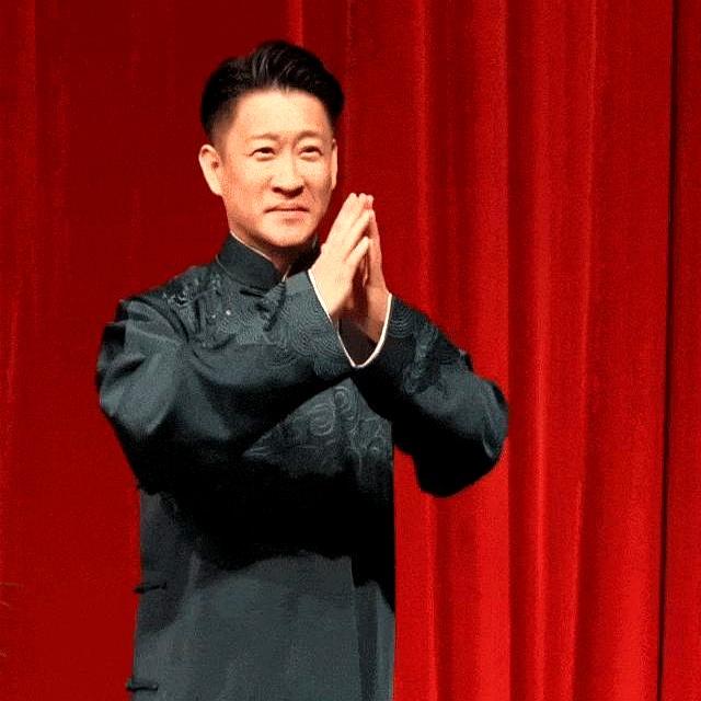 80岁的老艺术家还得被网友追着问“怎么不说相声了”，这事儿是不是有点太狠了？曹