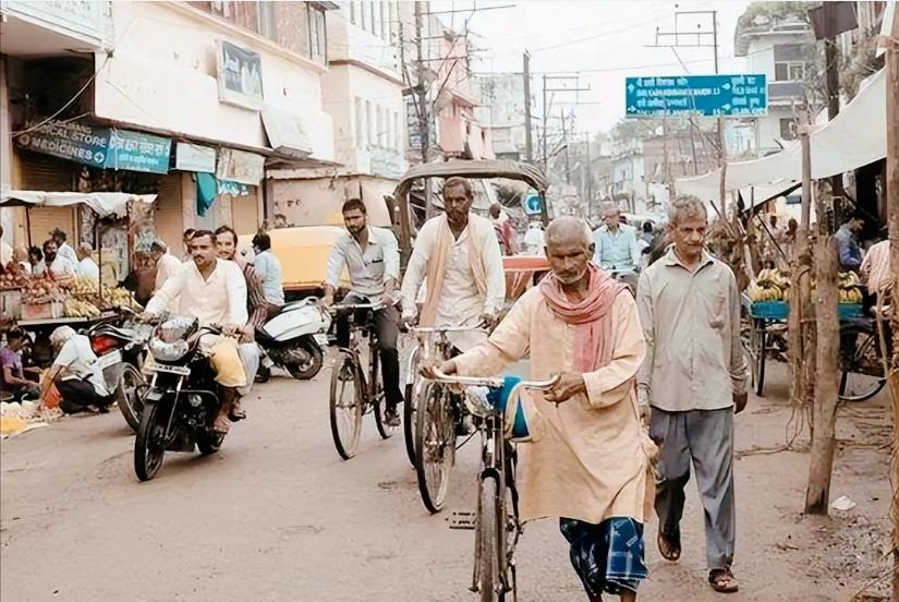 印度要搞大事了，一个说有14亿人口的大国居然整整15年没好好数过自己人，从4月1