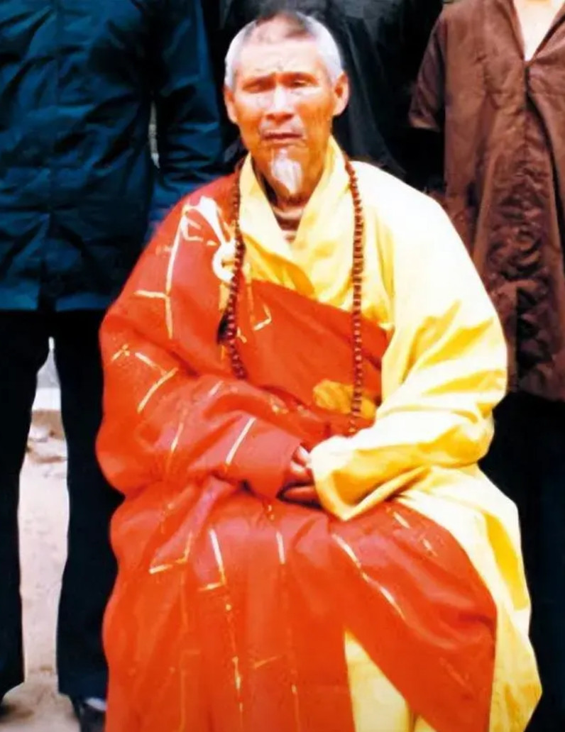 少林寺方丈为什么都姓释，是子孙后代吗？‌第29代方丈释行正‌（1986-198