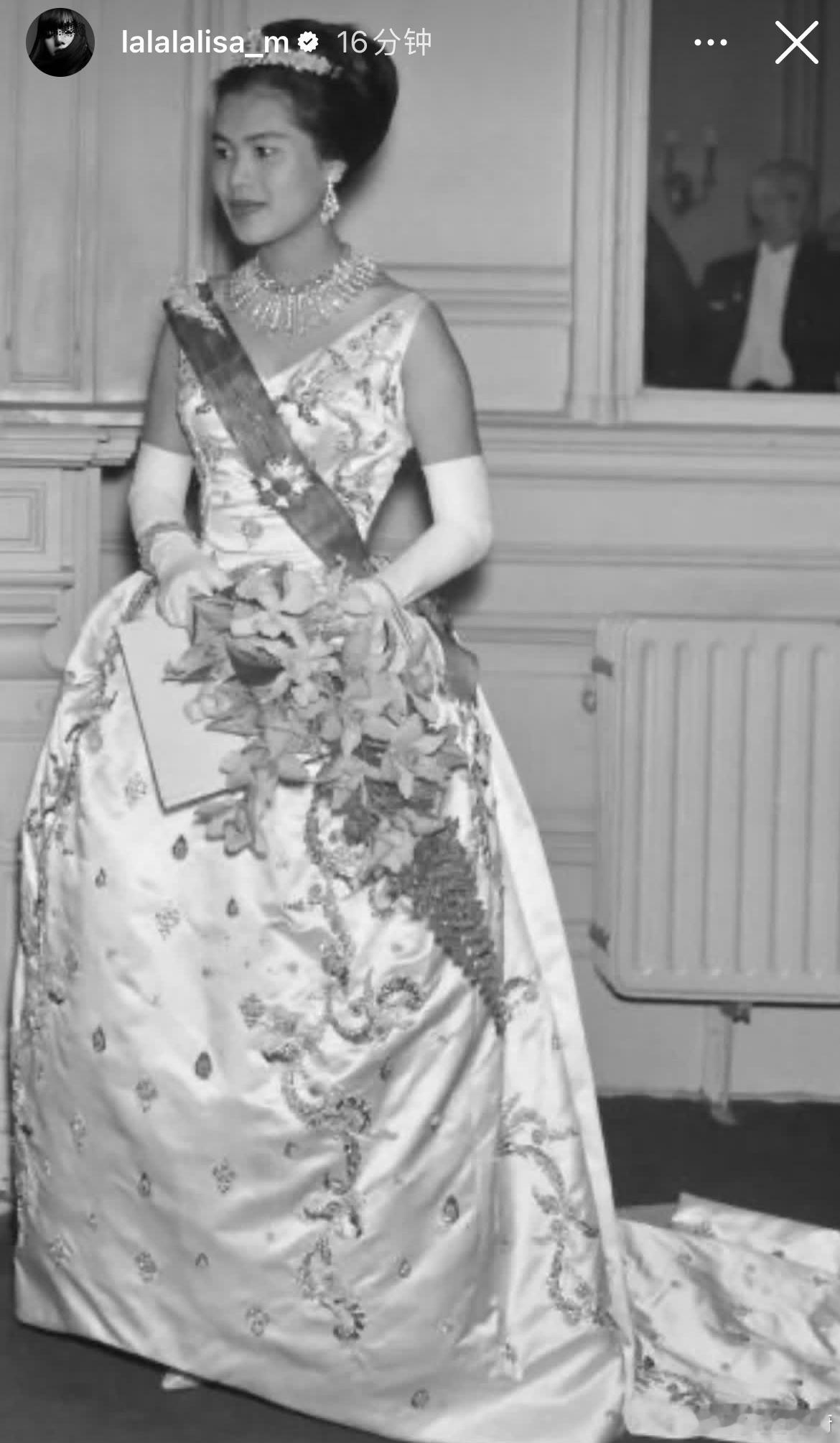 “251028”Lisa更新个人IG快拍📱​​​