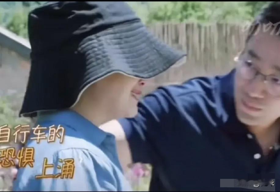 有没有发现，大S跟汪小菲之间无论闹得有多厉害，但他该掏米还是掏米。如果她没有选