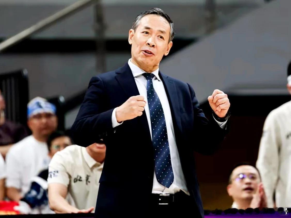 2026年CBA季后赛8进4首回合（G1）战罢，潘江、郑永刚、许利民、卢伟四位辽