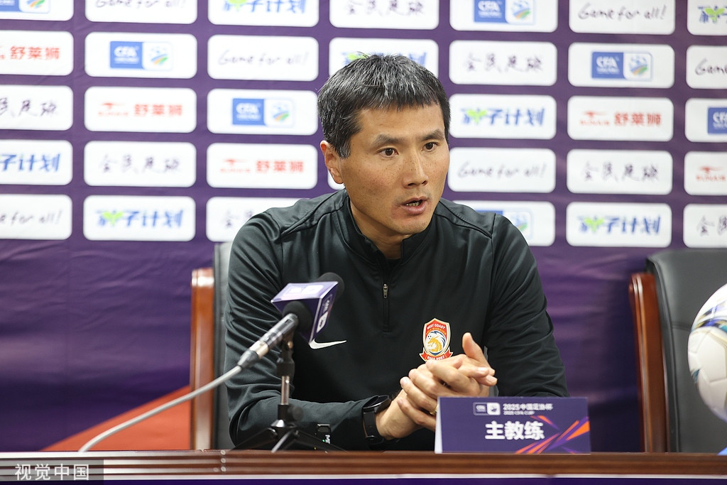 邵佳一执教履历国足新帅邵佳一执教履历：2017年，担任北京国安体育总监。201