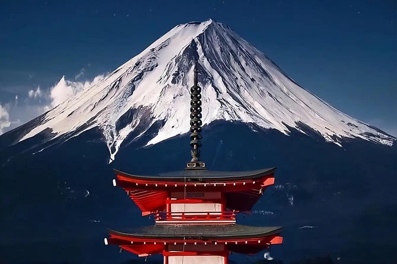 富士山已处于随时可能喷发状态日本火山专家藤井敏嗣近期发出警告，富士山目前已处于