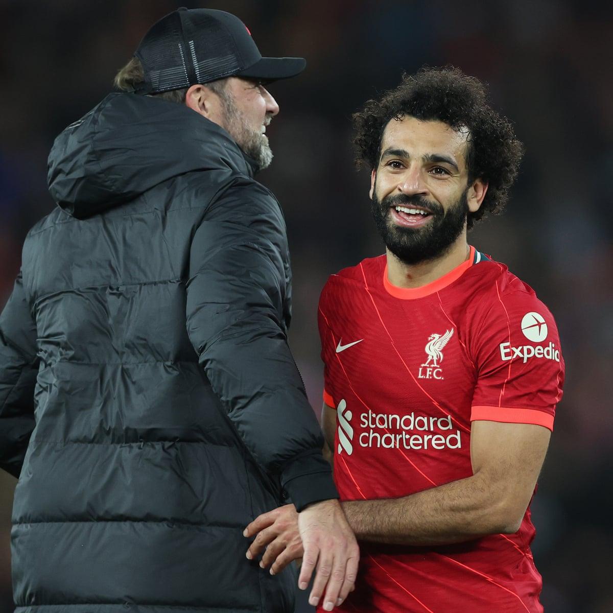 克洛普谈执教萨拉赫：“我不会说他很好管理，但也算不上难管。你和穆罕默德·萨拉赫之