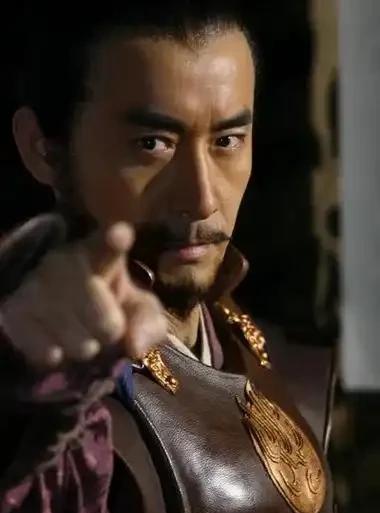 李世民从什么时候下定觉得要武装夺取帝位的呢？应该是杨文干事件之后。太子李建成的心