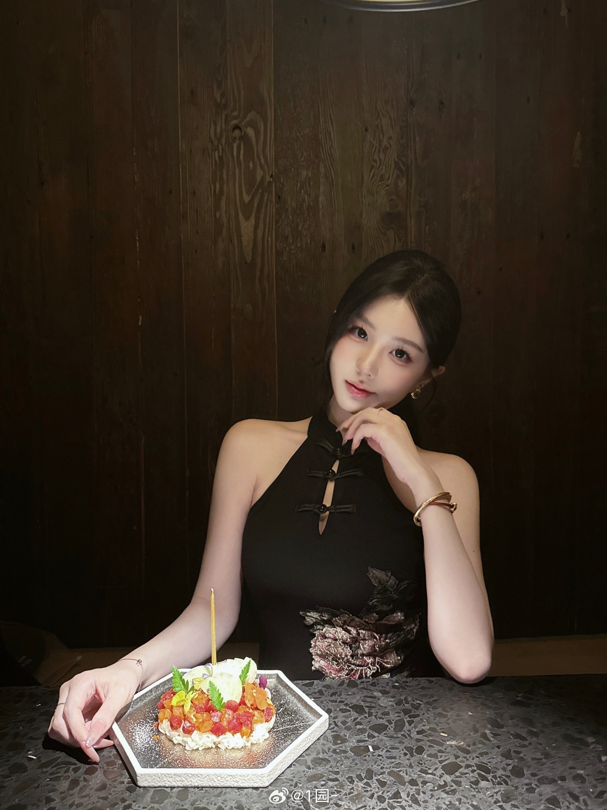 🎂平静快乐事事顺意吃到了三个小蛋糕🍰​​​