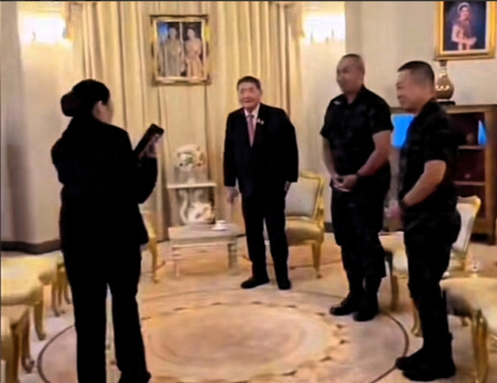 泰通坦密会军方大佬，情况几何？据说，泰通坦秘密会见泰国军方大佬引发诸多猜测。