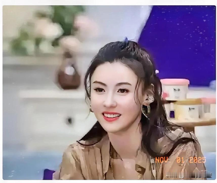 一夜醒来，全国人民都知道了！张柏芝，今年都已经45岁了，居然在儿子谈恋爱这件