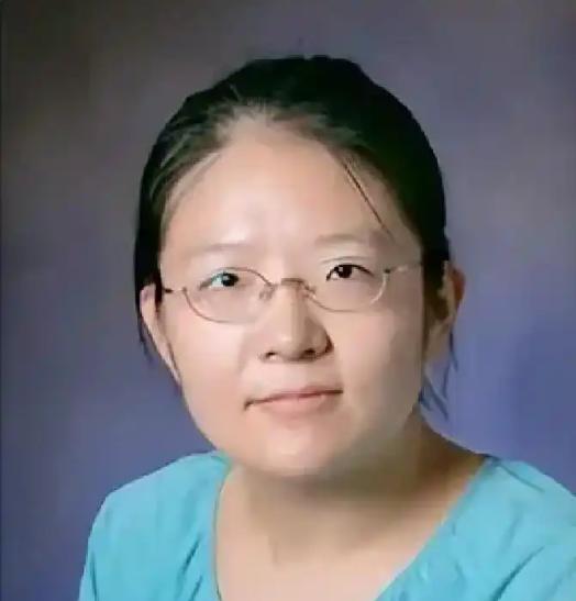 广州一女教授在985任教3年，每次课上都没几个人上课，最终因考核不过惨遭辞退，万