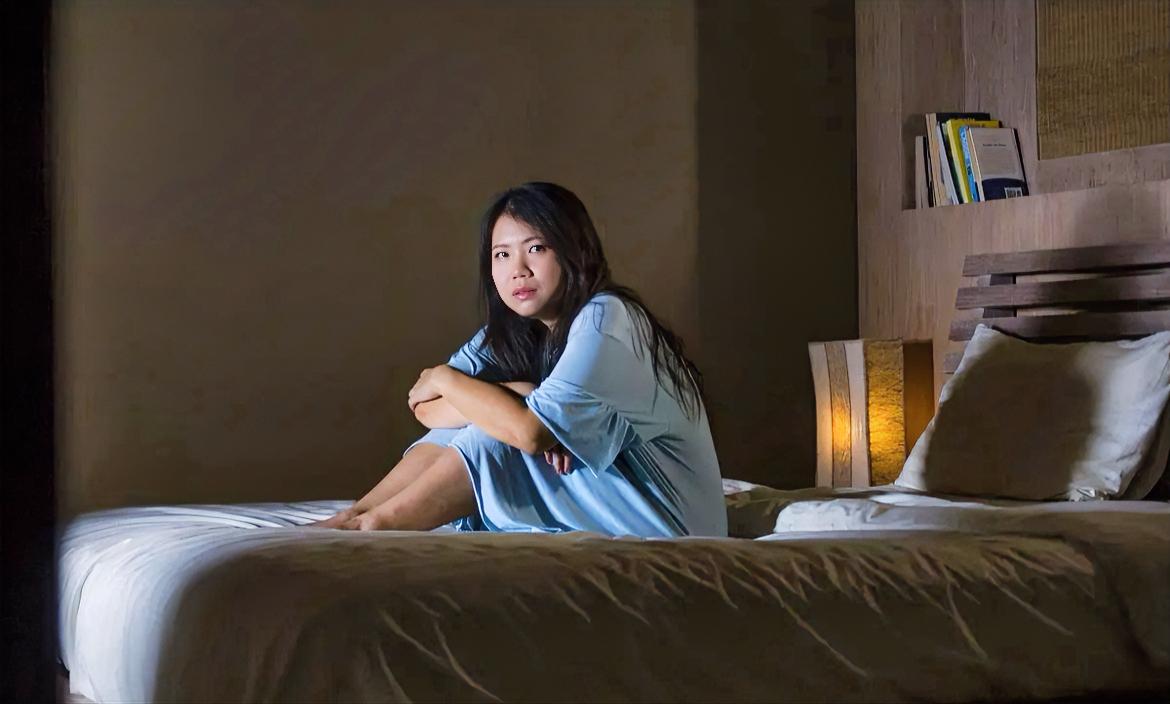 你知道婚姻里男人要是绝情起来，能有多狠吗？他的狠不是大吵大闹，而是不动声色地