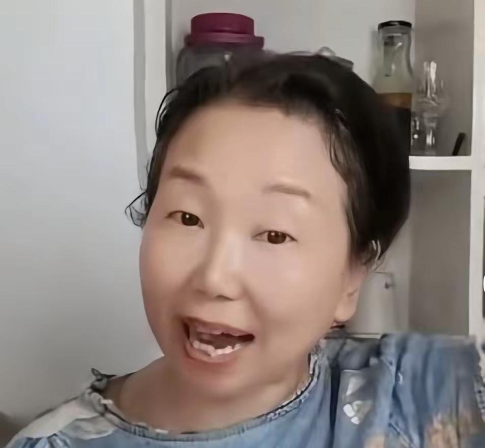 老杜曾说过，许敏你家有亲戚在医院，你为啥不早说？！杜某枝的意思，如果早说了会怎么