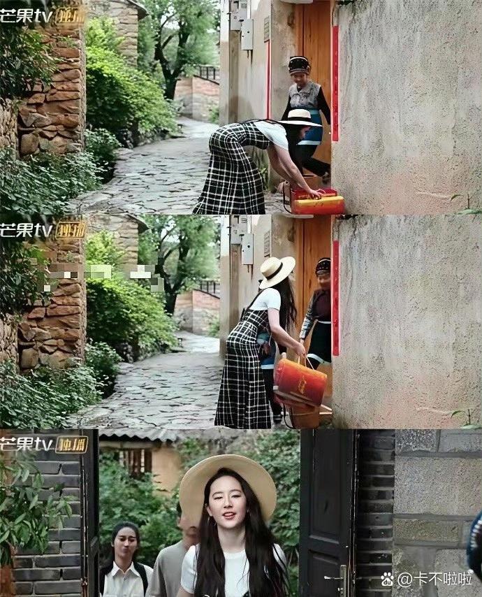 刘亦菲一看就是健身的，蹲下去的姿势太标准了