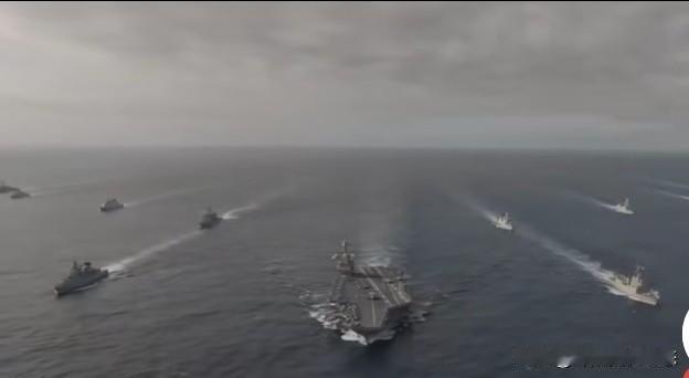 解放军跨八千公里外投放重兵，这阵仗可太震撼了，连美国都直呼不可思议。以往解放军