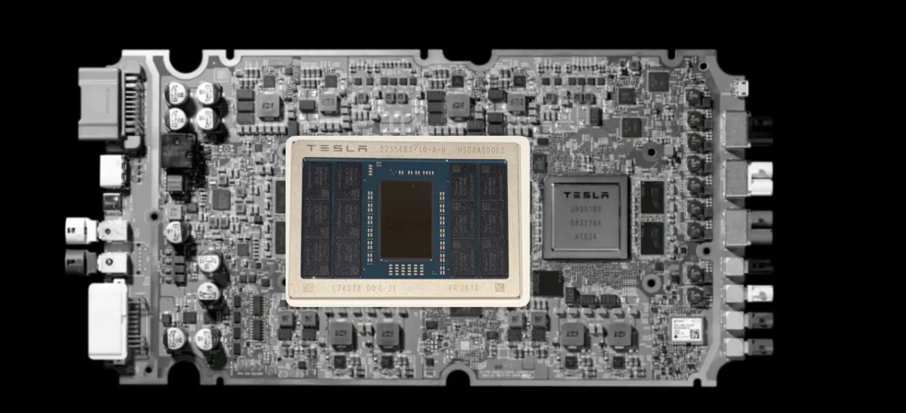 马斯克：特斯拉AI5芯片已完成流片特斯拉已最终确定AI5芯片设计，马斯克证实，这