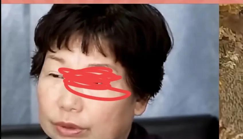 说。三蛋子转变策略了，要去借米了。人家会上当吗？52个w到现在悬案未决。一会儿