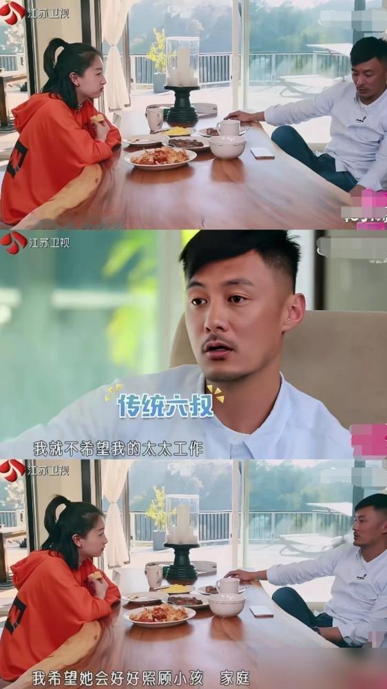 余文乐在长沙录《披荆斩棘》，前妻王棠云直接带着俩孩子和婆婆飞过去探班。他发图调侃，说她是来追星张彬彬