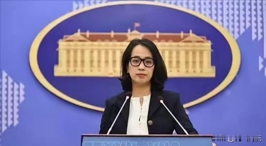 越南记者会现场硬刚日方提问，台海议题被当场揭穿，发言人一语道破真相。12月9日