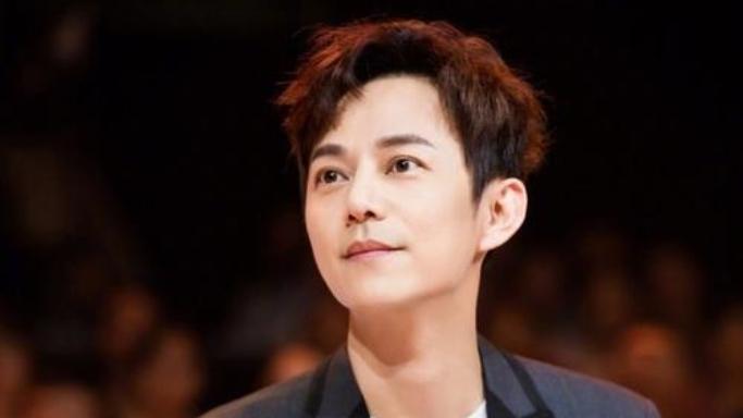 你知道吗？最近"何炅演唱会没通知何炅"的梗火遍全网，连何炅本人都在节目里亲自回应