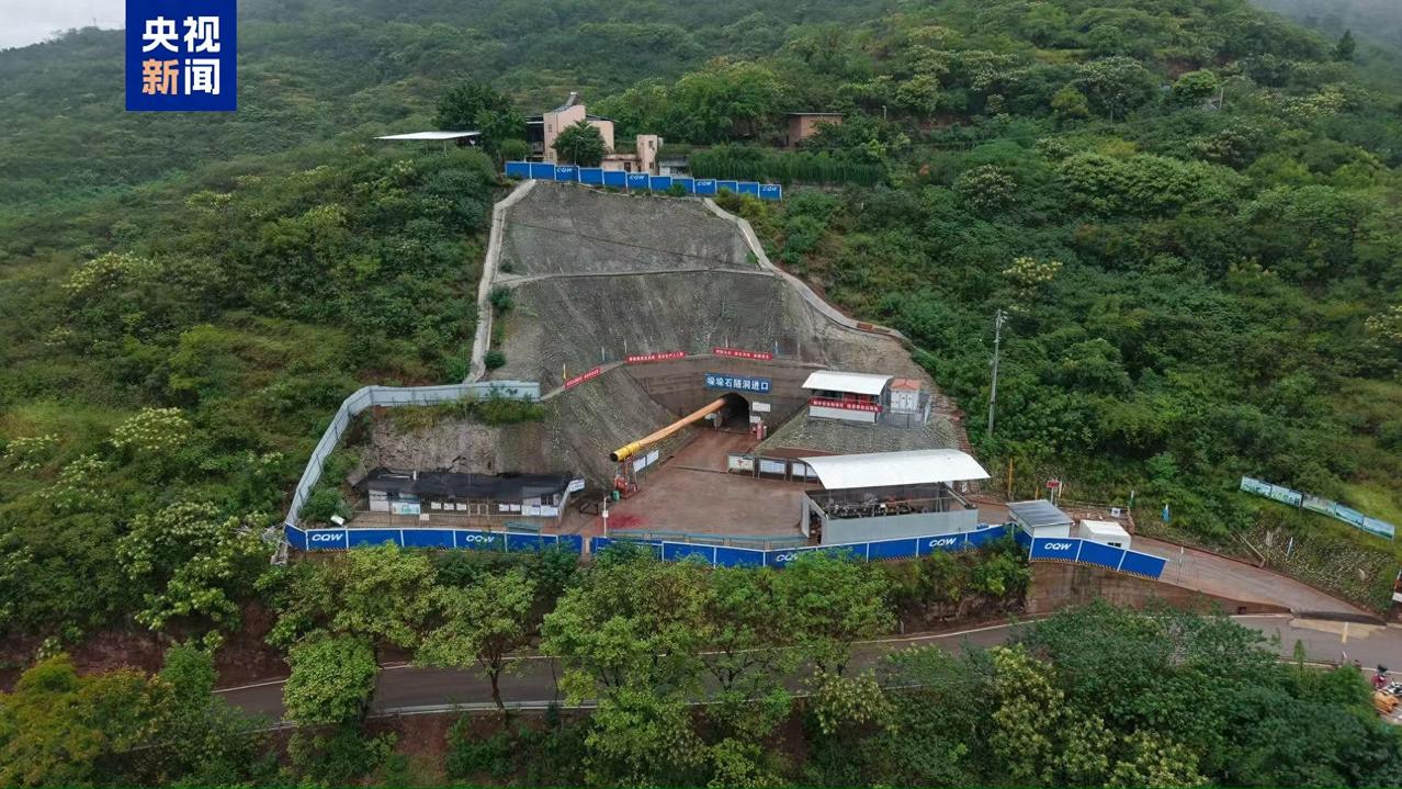 藻渡水库传来好消息！9月22日，工程中的垛垛石输水隧洞实现顺利贯通。这条长达