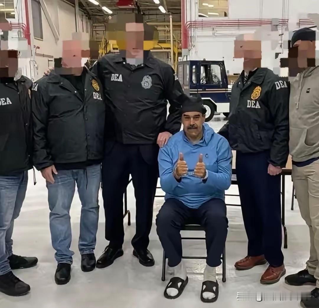 马杜罗，到了纽约！这就是一颗定时炸弹！特朗普，要怎么对他？打也不是，骂也不是