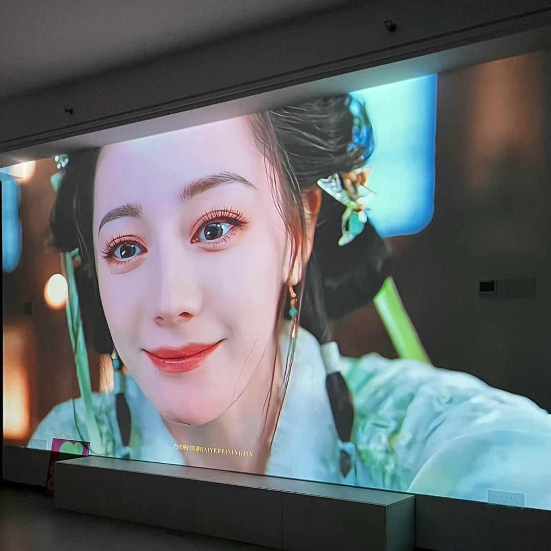 这大屏+热巴的卡姿兰大眼睛，哎呦我去了