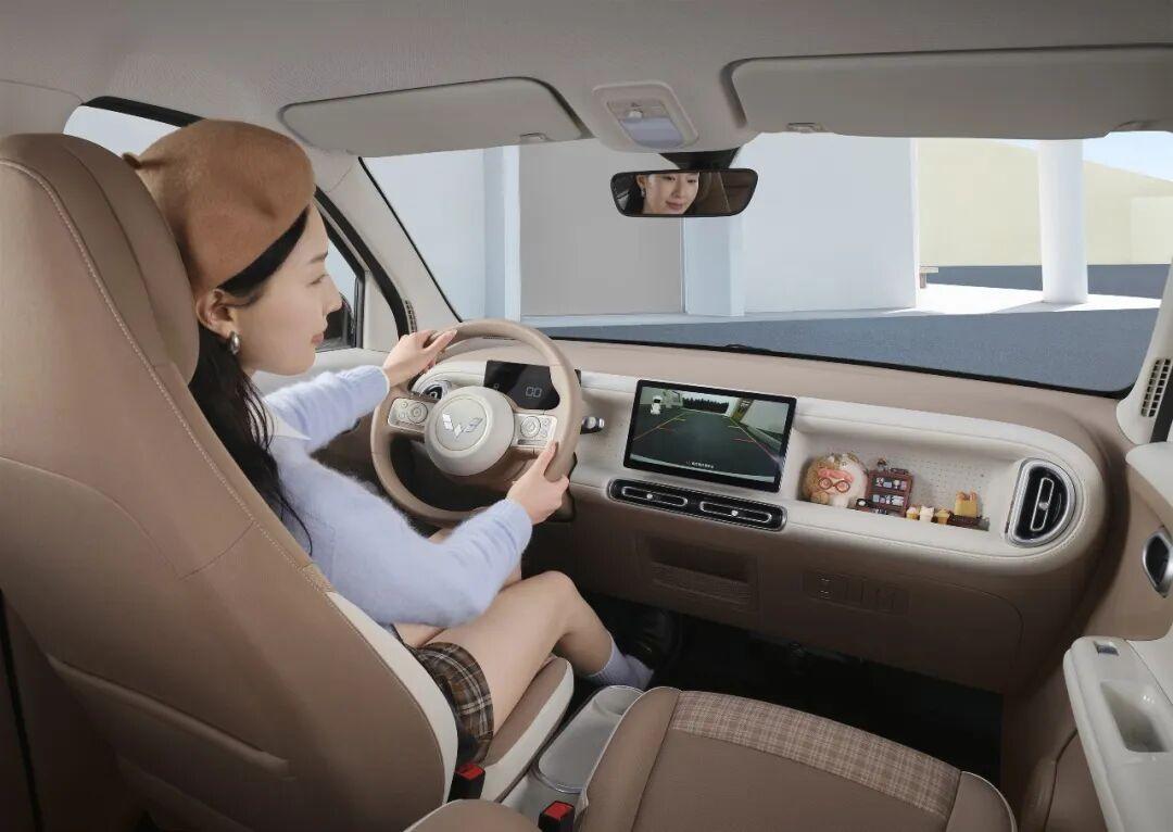 定档3.27上市！五菱这款代步神车焕新，颜值、空间、智能均在线。大家期待的第