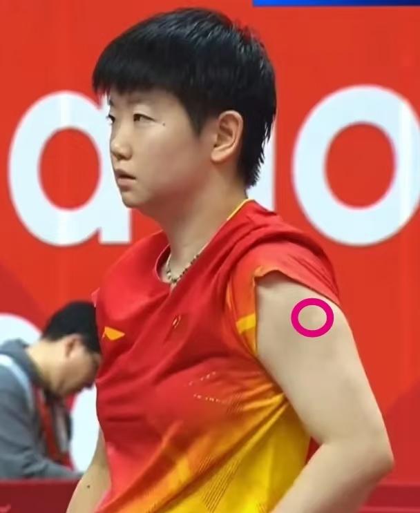没想到莎莎一个卡介苗疤都有十三万人围观。所以，你说莎莎能糊吗？那不可能了。莎