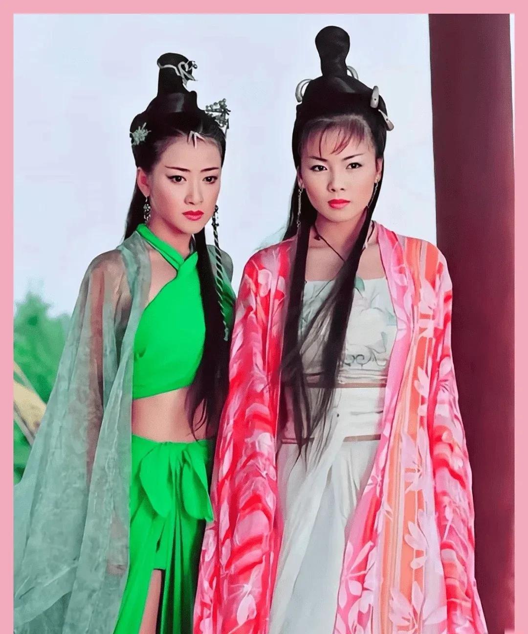 这版白蛇传挺好看的，许仙值得爱，白蛇青蛇颜值也高。#白蛇#