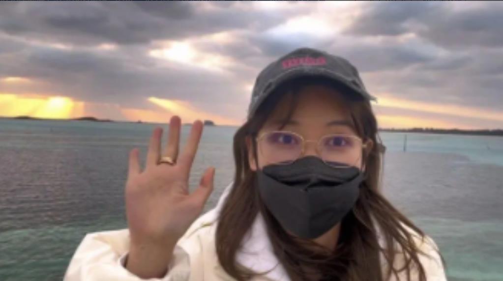 “有钱就是任性！”青岛一女子，竟悄无声息地干成了件轰动全网的大事！她没买别墅豪车