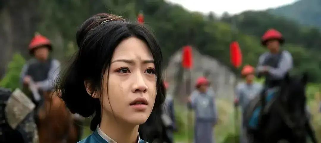 评论区都在刷“陈晓这次终于找对人了”。其实真相挺扎心：他不是能单扛大场面的