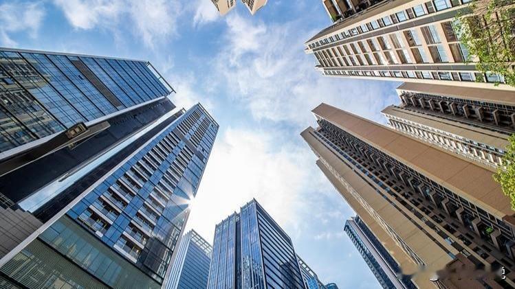 惊爆！市场价打75折的房产正在疯狂抛售？银行竟在偷偷“撒钱”！你见过比市价直