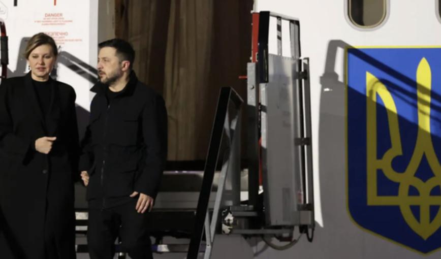 泽连斯基在飞往爱尔兰途中，专机遭4架神秘无人机跟踪根据爱尔兰媒体的说法，日前