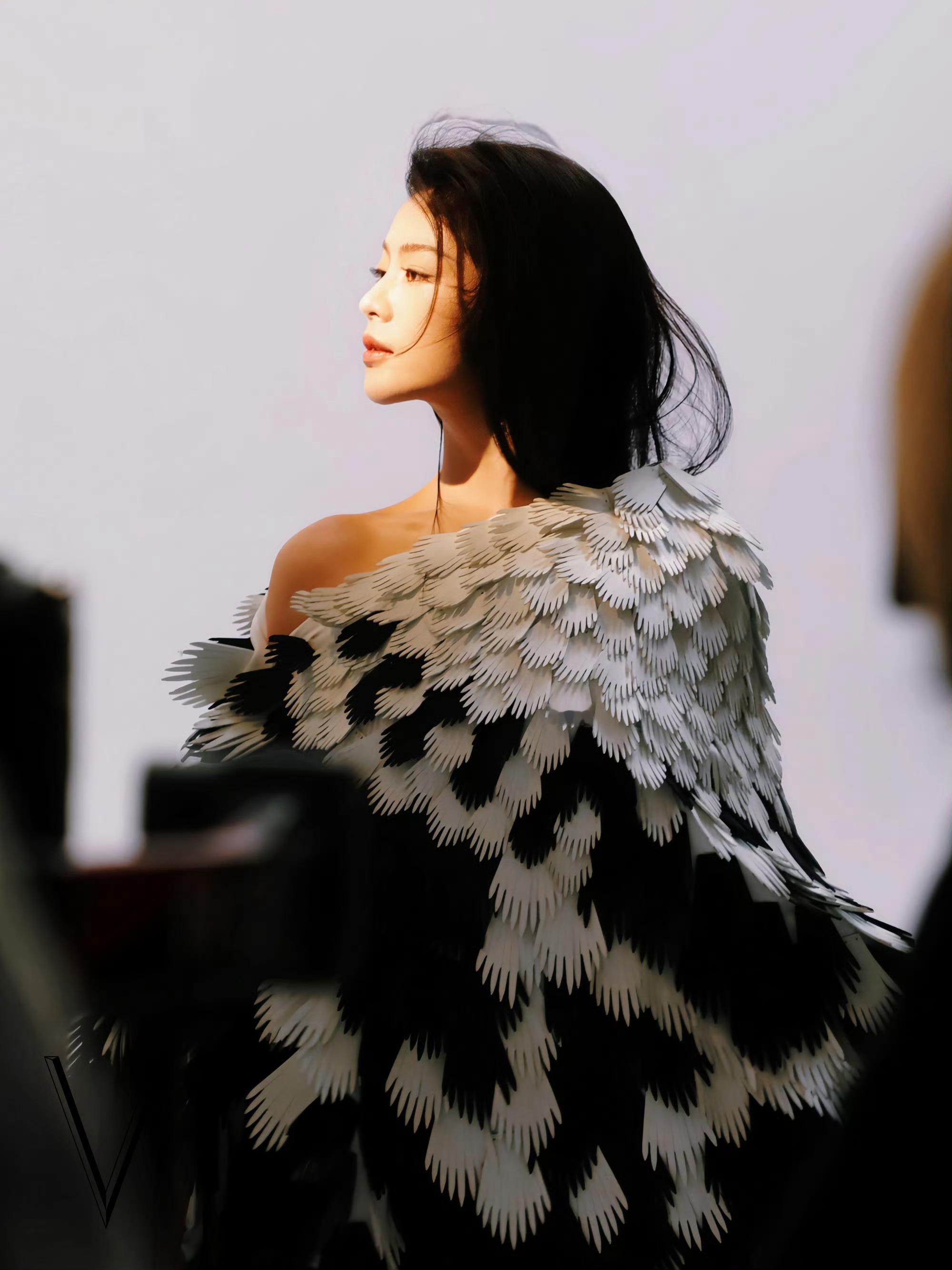 陈丽君V中文版2026年2月刊封面V中文版陈丽君花絮