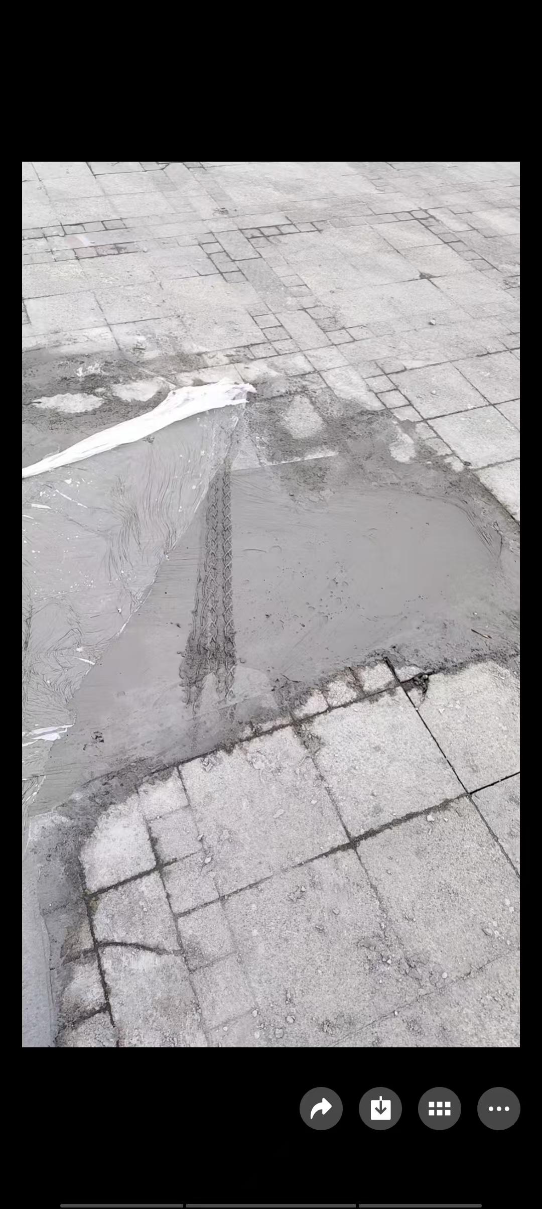 今天是金碧物业走后的第36天。今天发生的一件事，让带头大哥退出了网格群。小区