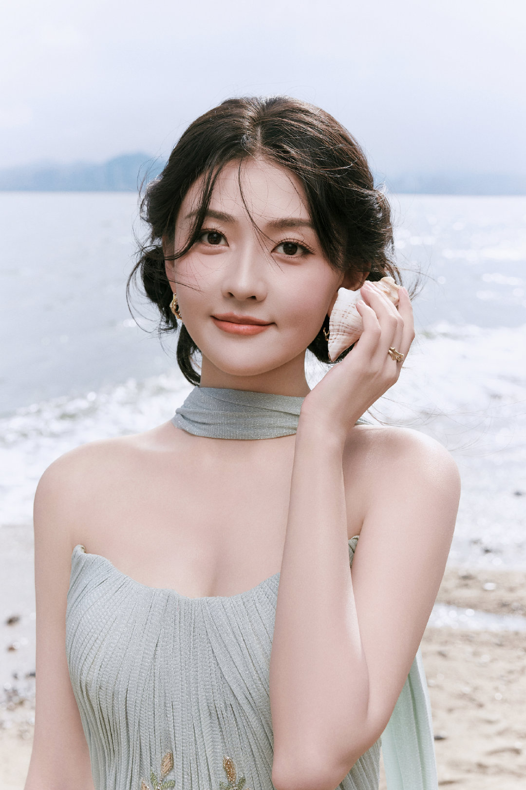 梁洁​​​