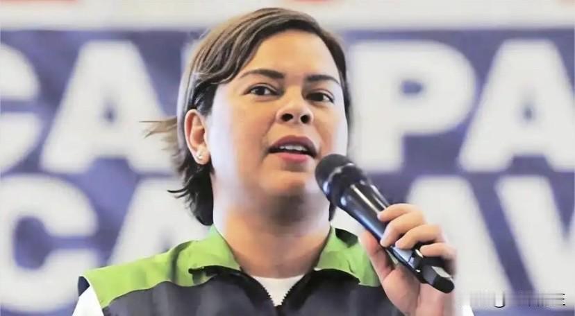 菲律宾副总统莎拉.杜特尔特接受采访时透露，其父亲、菲律宾前总统罗德里戈·杜特尔特