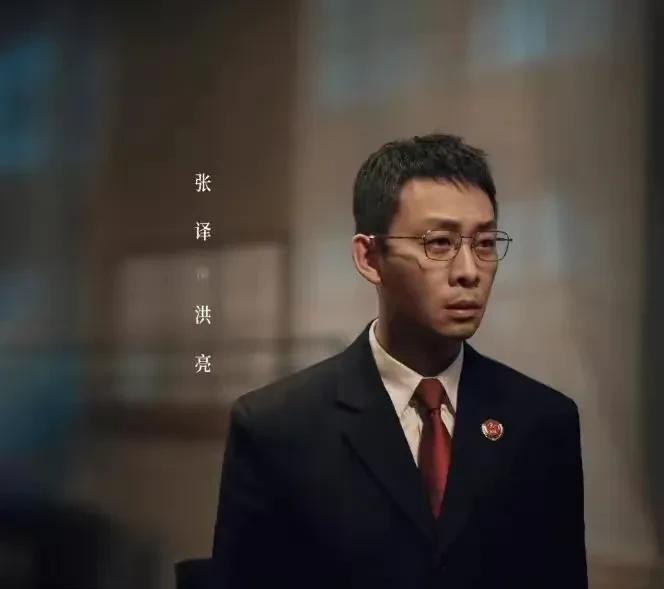 《以法之名》第6集抢先看。1，傅兵受到威胁但一直没有屈服，没想到对方会变本加厉