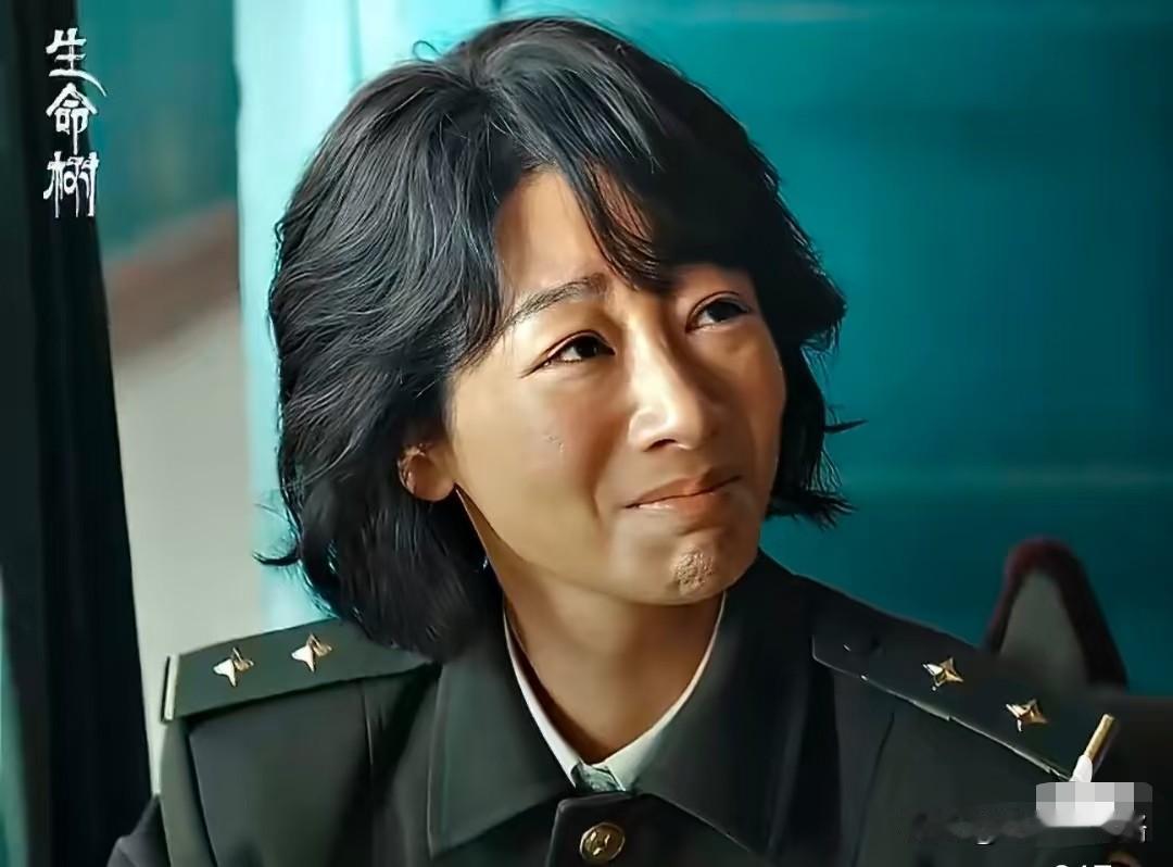 《生命树》才播了四集，差评就铺天盖地来了。今天看到有人说，这剧节奏慢，看不