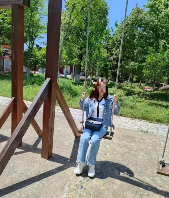 必须严判死刑！湖北襄阳，一名男子因追求女子遭到拒绝，随后闯入女方父母家中，持刀朝