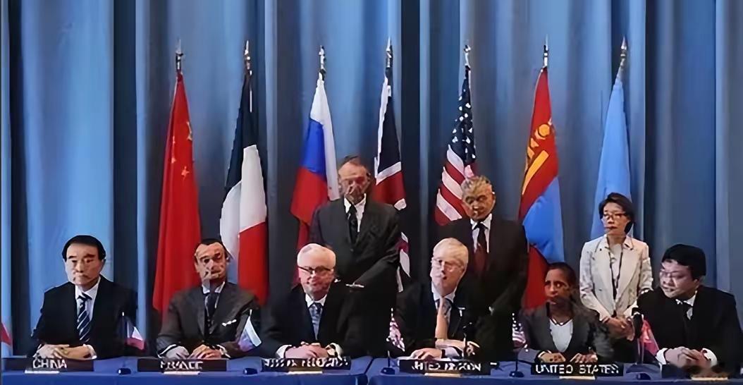 古特雷斯的秘书长任期到今年也就届满了。可是他退休之前，联合国却危机重重。截止2