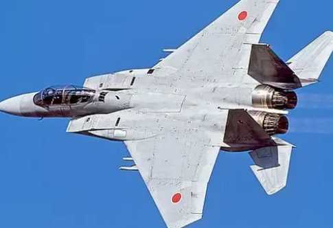 日本政府又开始在9.3阅兵搞事了。 日本共同社报道日本政府正在呼吁欧亚国家不